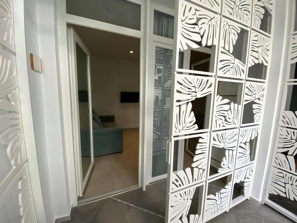 Alzocaire Hostal Boutique كونيل ذي لا فرونتيرا المظهر الخارجي الصورة